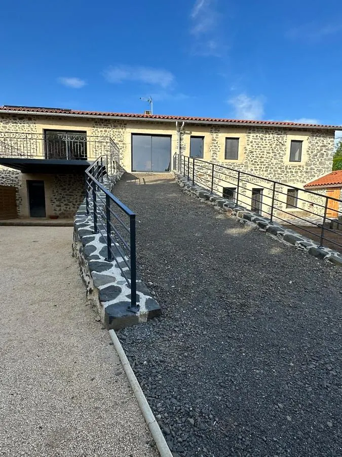 Gite La Maison De Victoria Lantriac